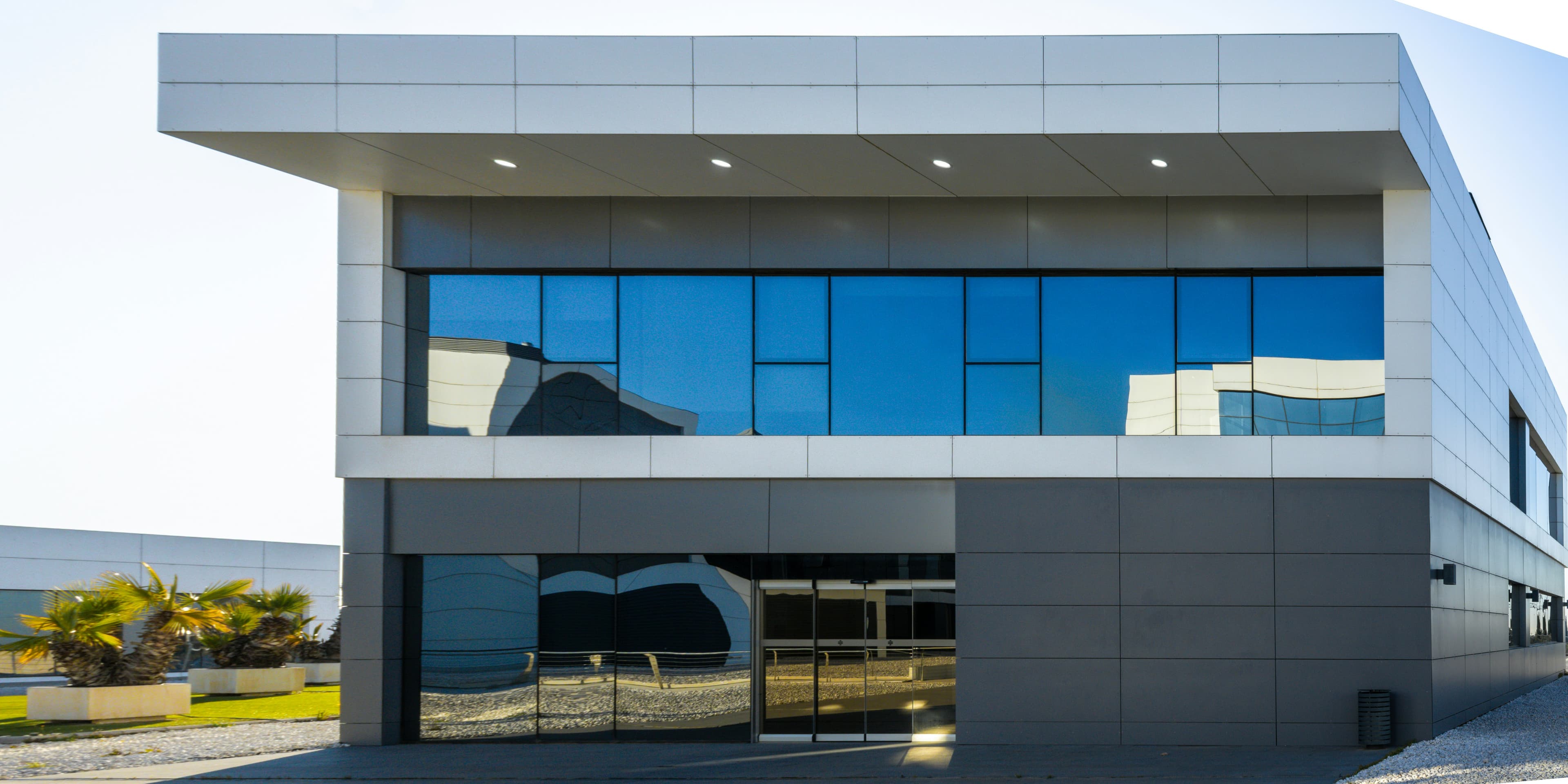 Structural ACP facade — Mark Owen Wilkinson Hughes VHh0RdC Dpg