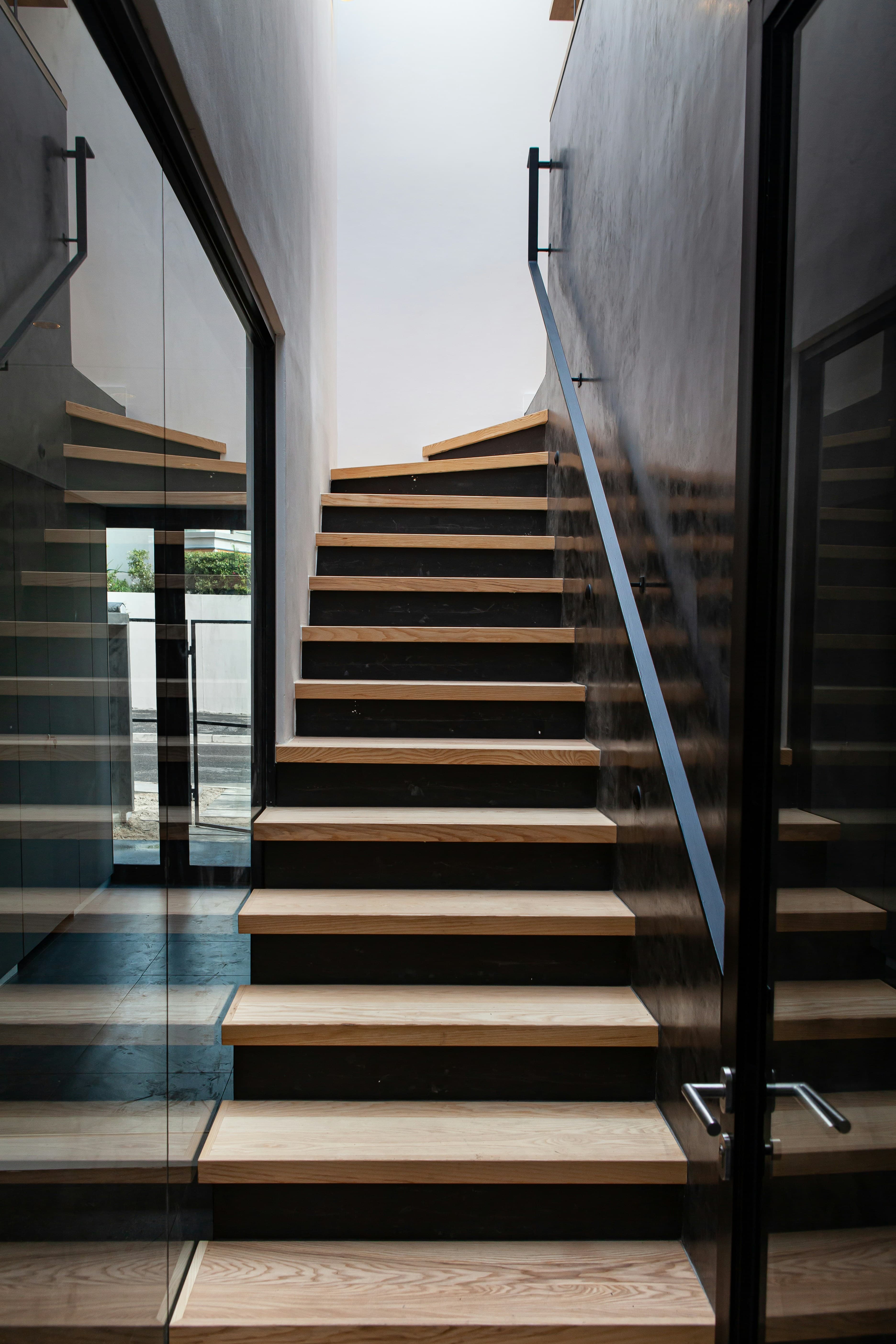 Custom staircase — Jessica Hearn 4w1 FhuBO00