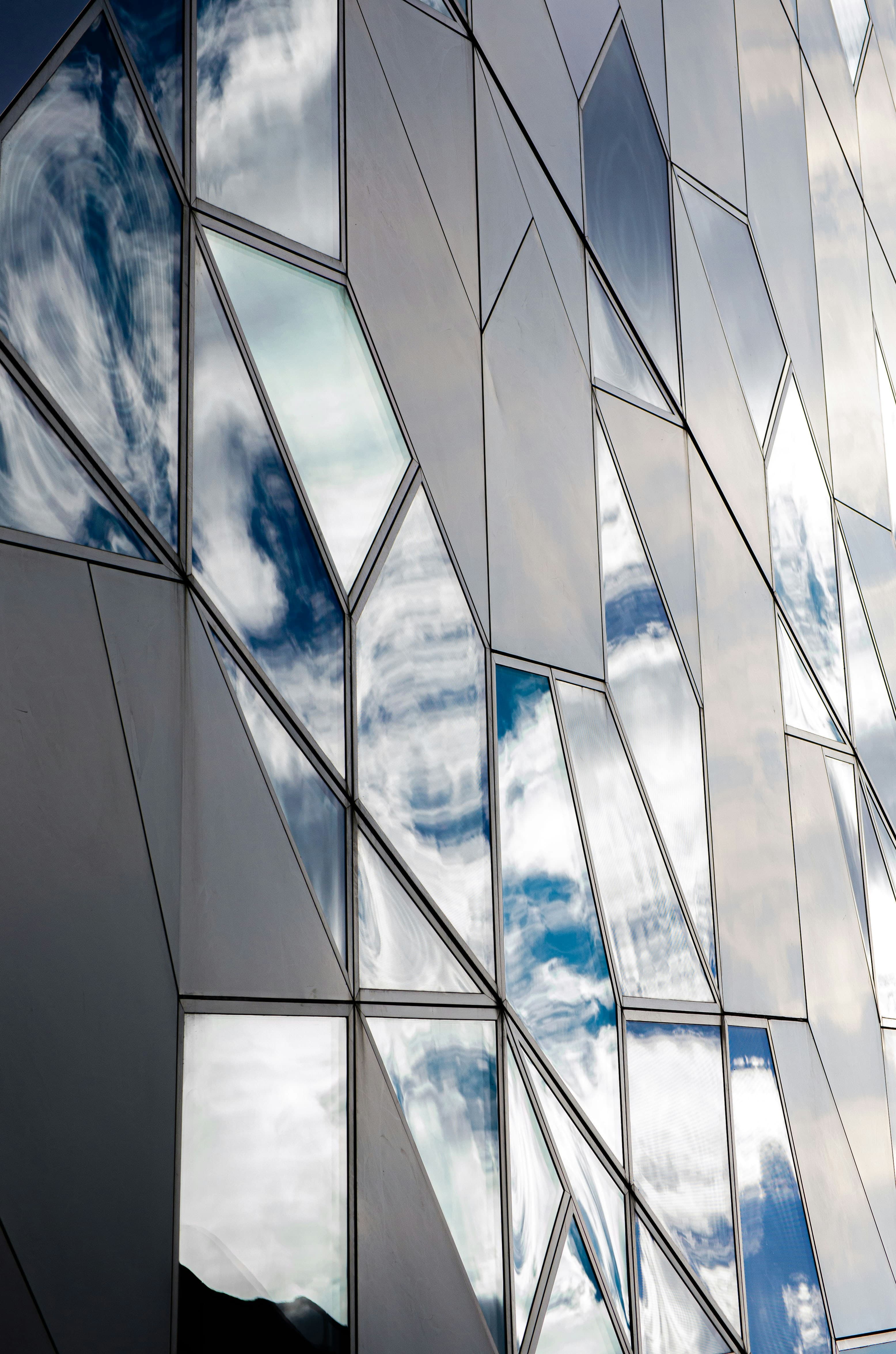 Facade glass — Dmytro Yarish