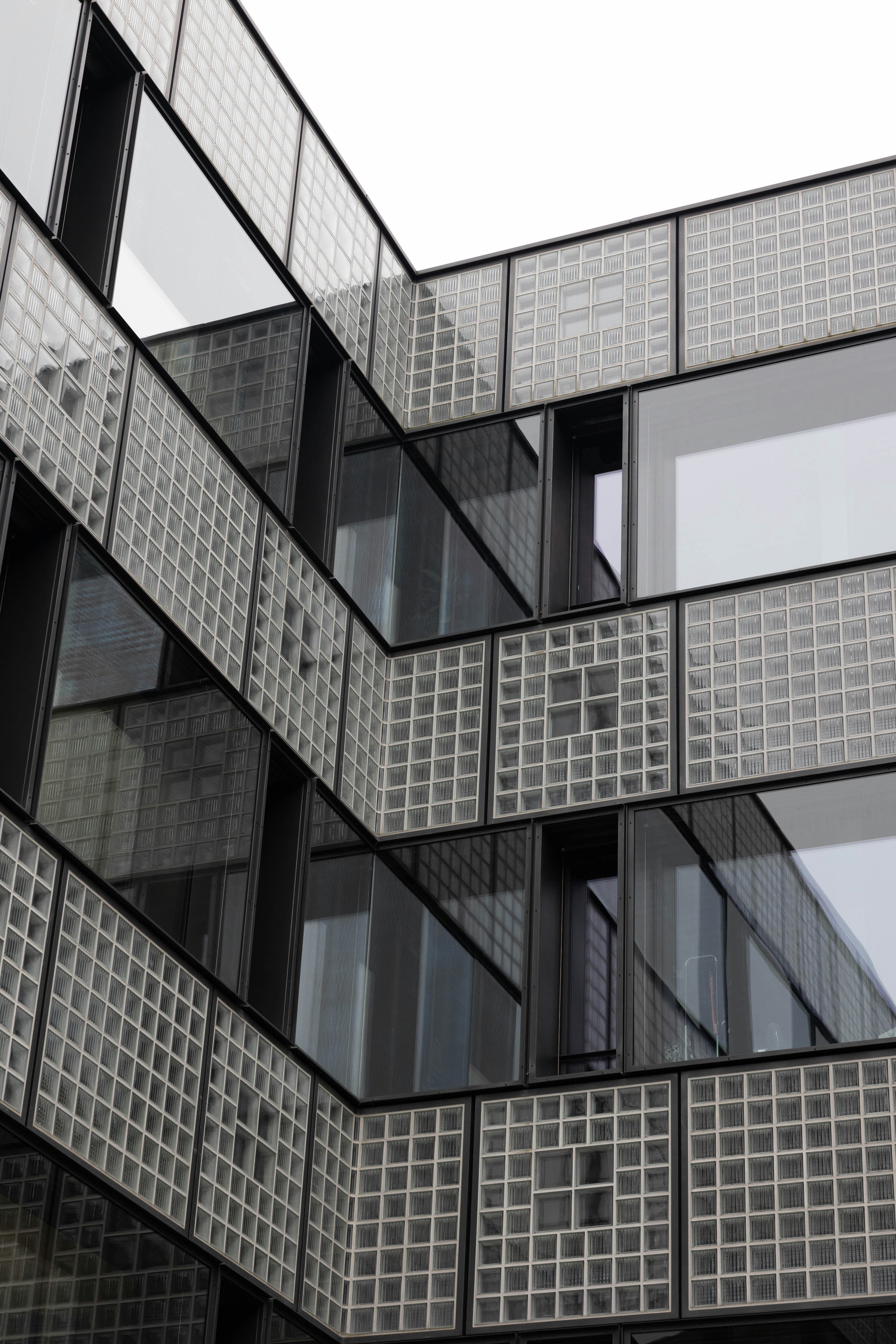 Facade glass — Fabian