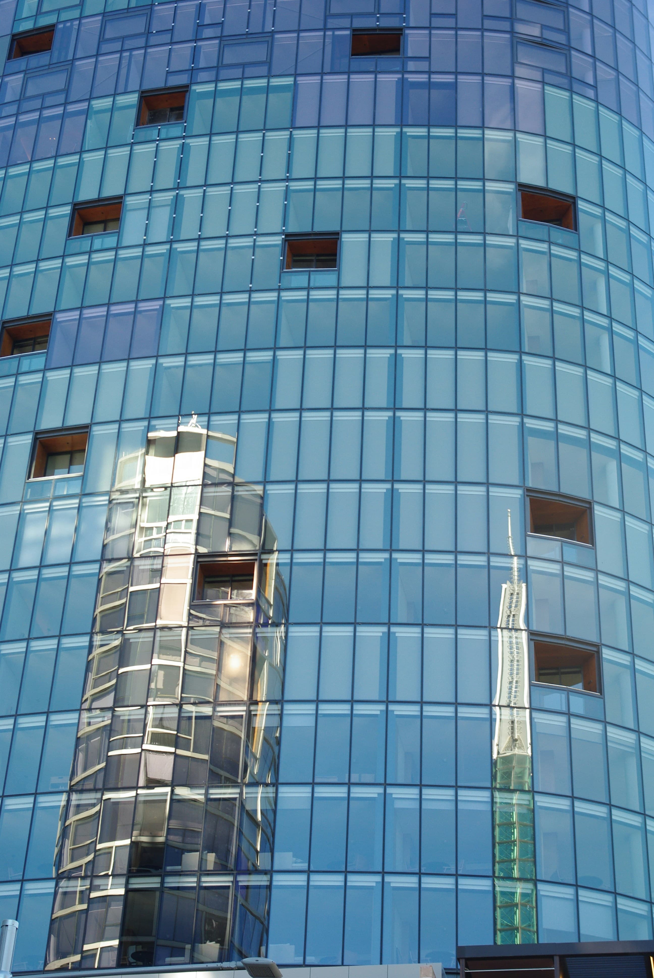 Facade glass — Fereshteh Akradi