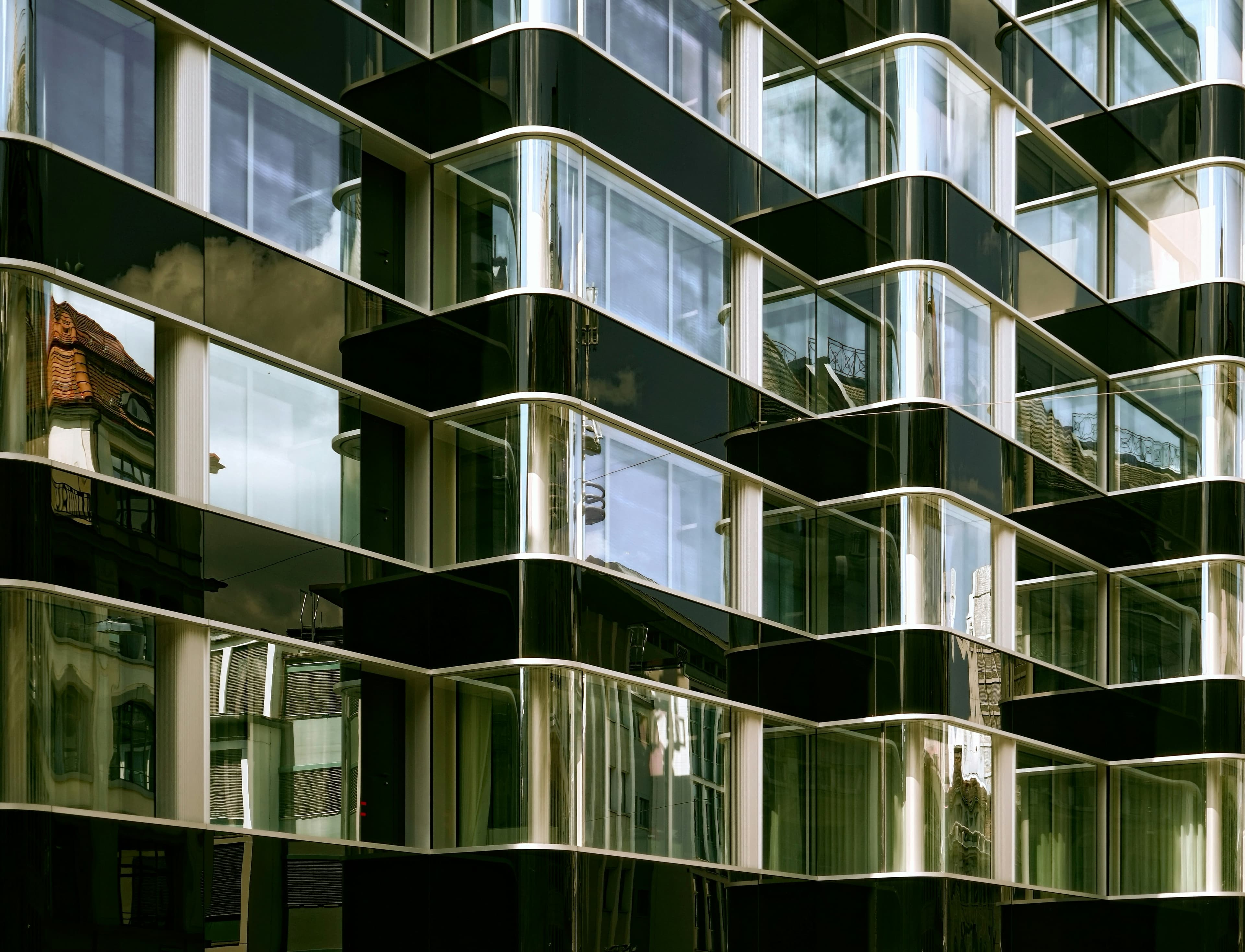 Facade glass — Ricardo Gomez Angel
