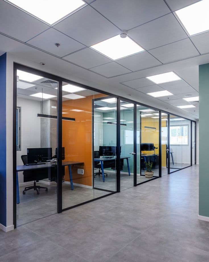 Architectural glass — Glass reference 3735