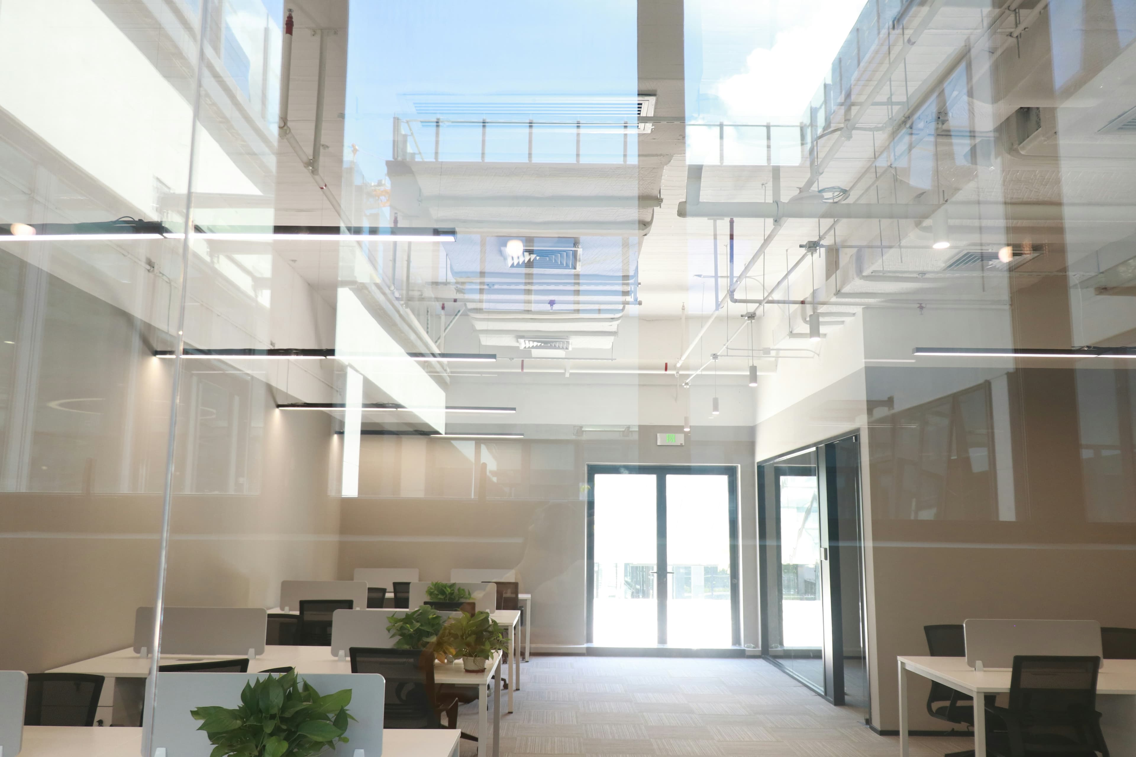 Architectural glass — Bays Work
