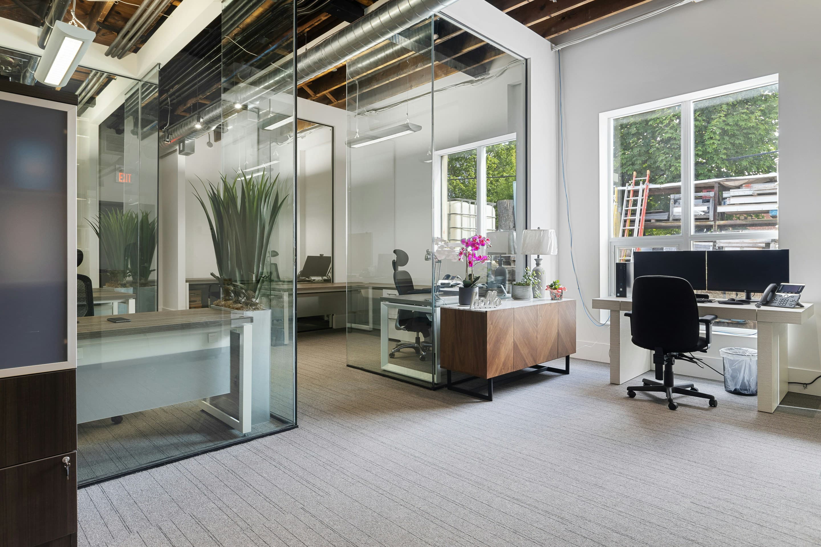 Architectural glass — Point3d Commercial Imaging Ltd