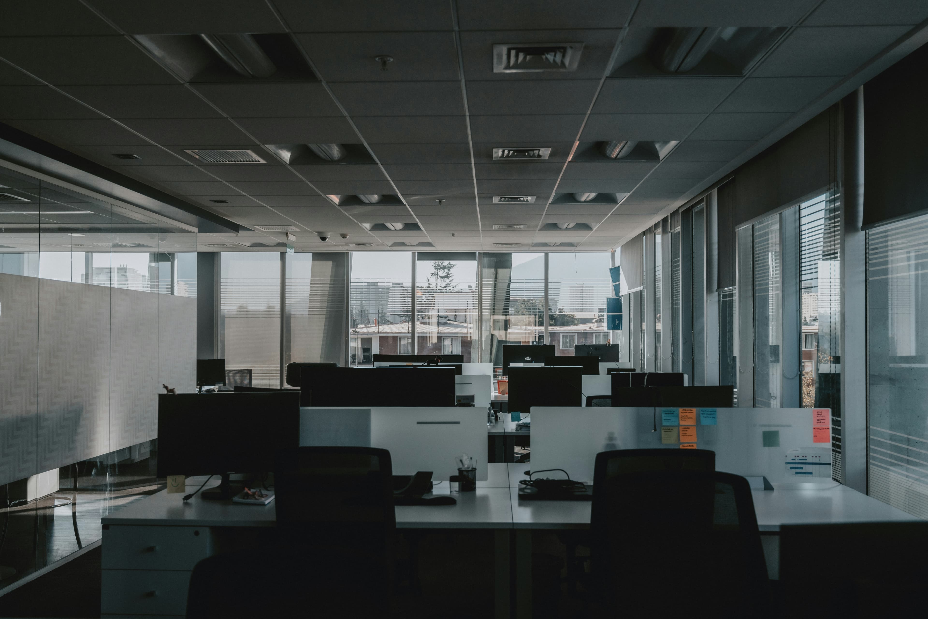 Modern office interior — Alvaro Reyes