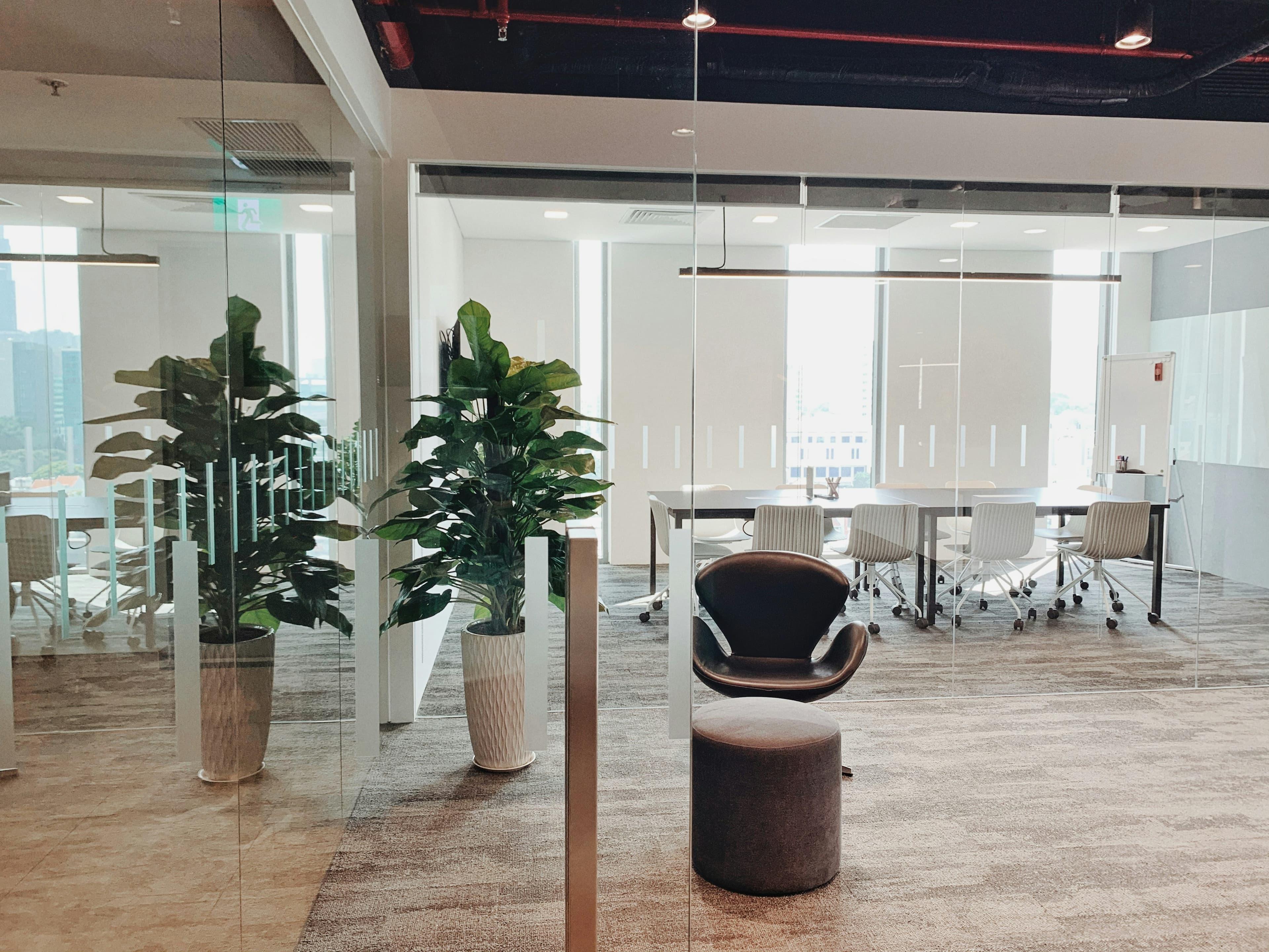 Modern office interior — Chang Duong