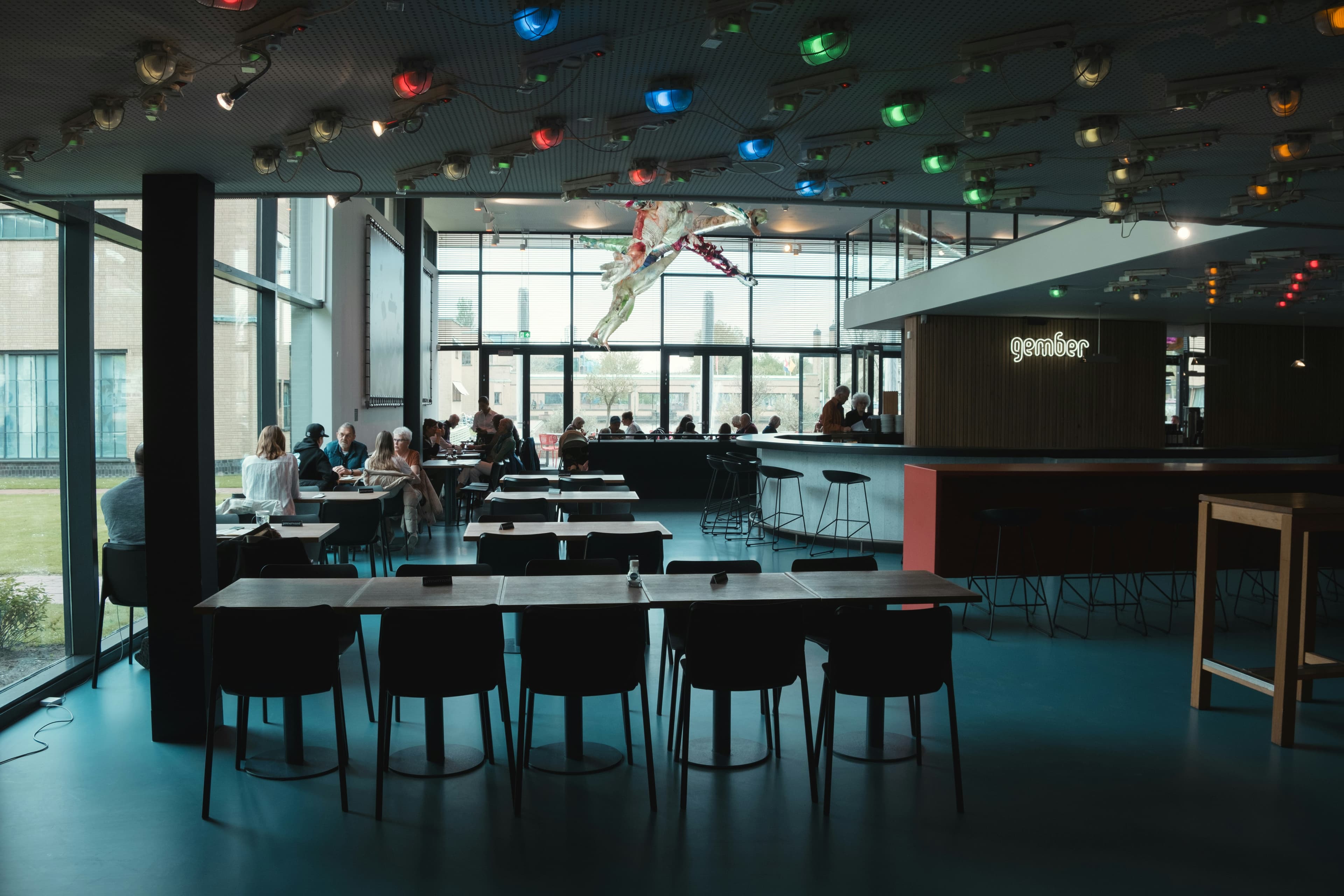 Modern office interior — Nico Knaack