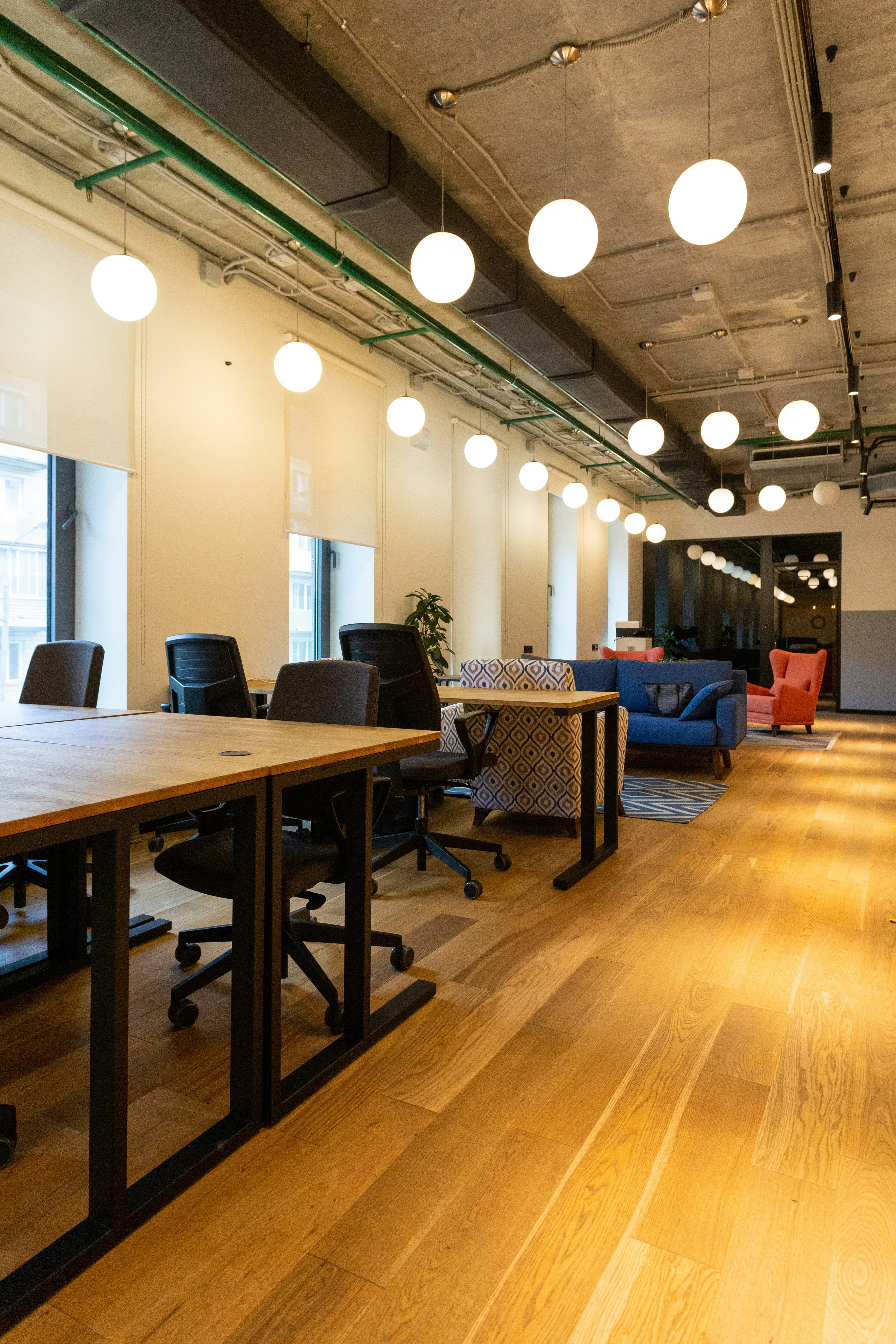 Modern office interior — Petr