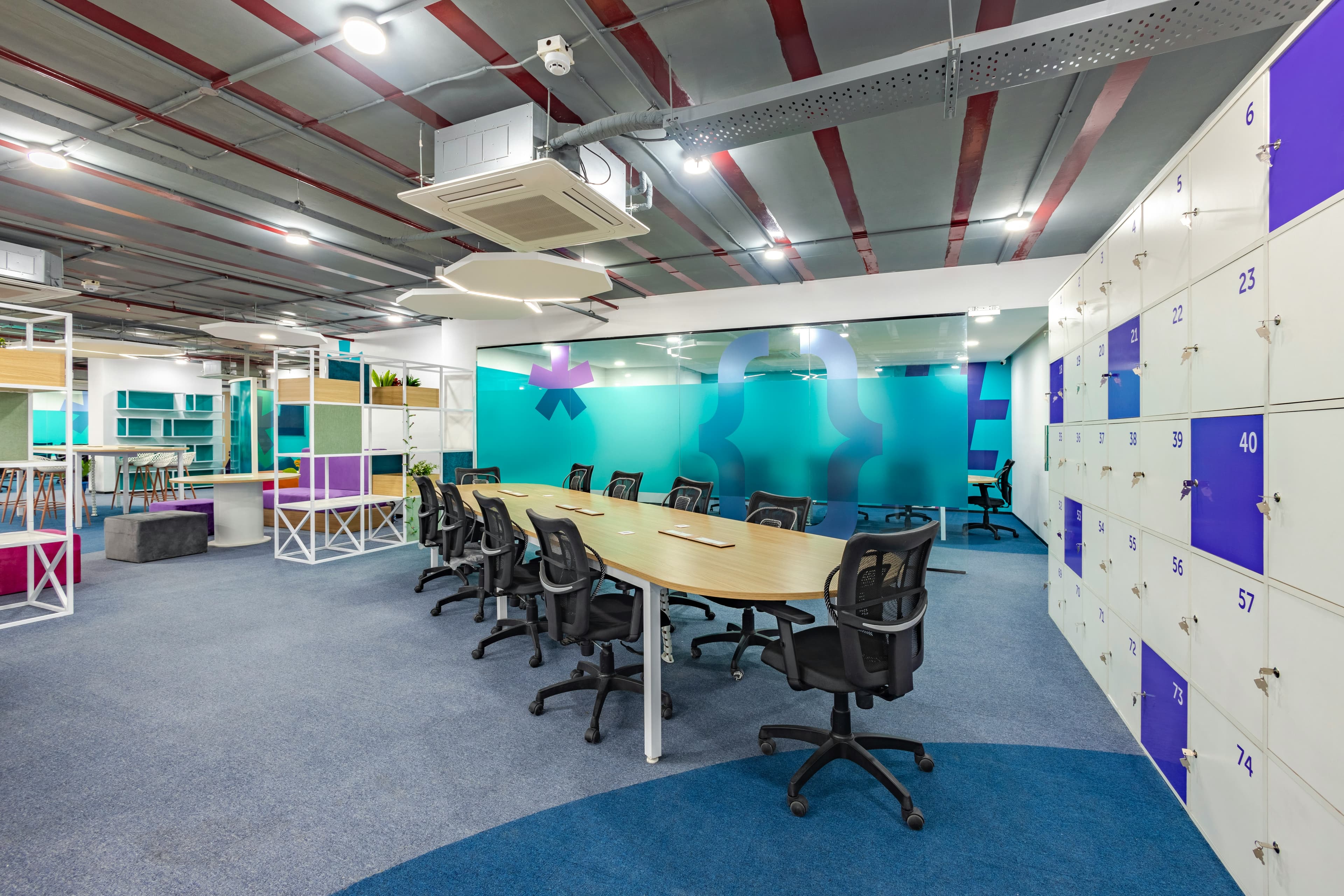 Modern office interior — Tina Roy Cwn5V1 D2T4