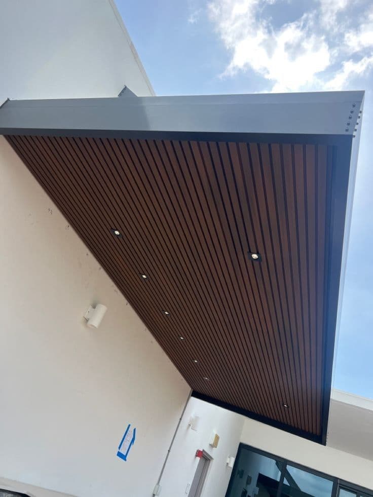 PVC louvers — ديكورات جلسات خارجيه مودرن ت